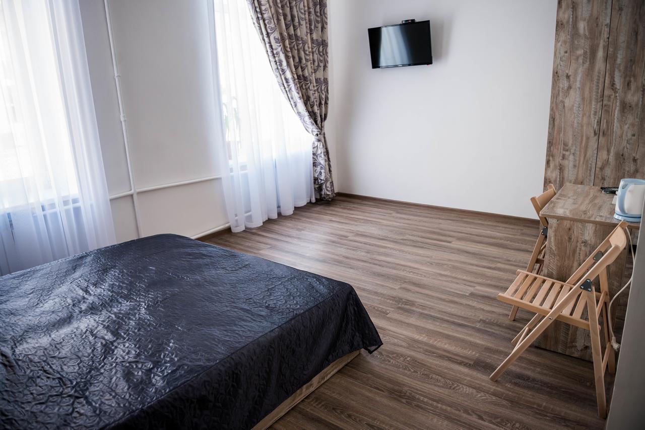 Mini Hotel Freedom Mercurius Lviv Dış mekan fotoğraf