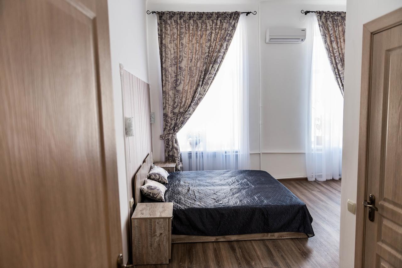Mini Hotel Freedom Mercurius Lviv Dış mekan fotoğraf